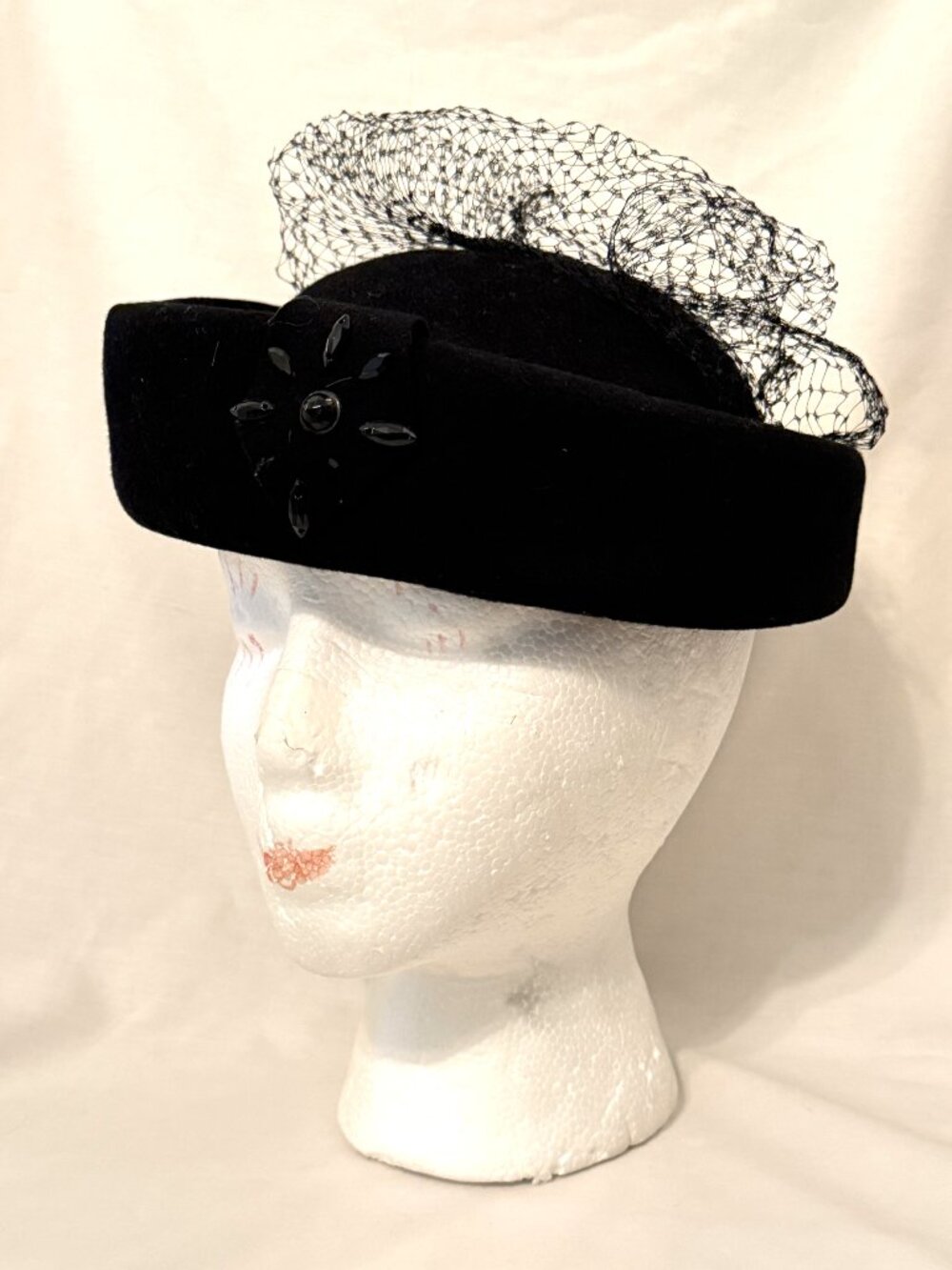Vintage Ladies 1950s Black Hat Ritz Henry Pollak 100% Wool Beaded Veiling Retro